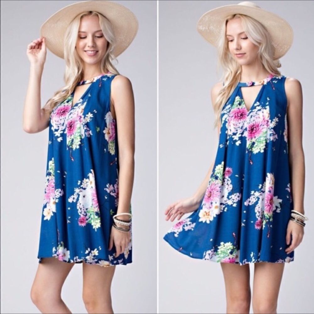 Floral Sleeveless Cutout Button Dress